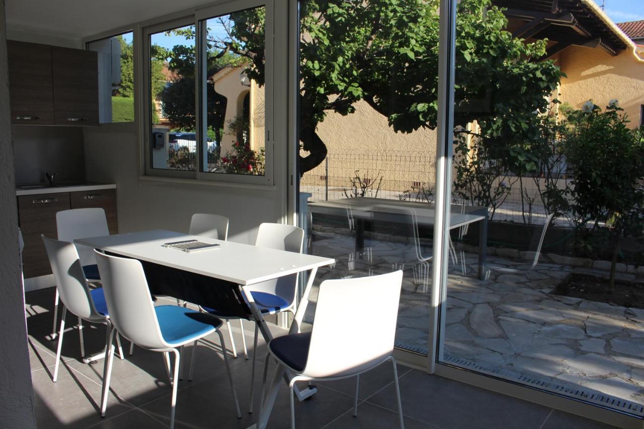 Residence Inaya Six-Fours-les-Plages Exterior photo