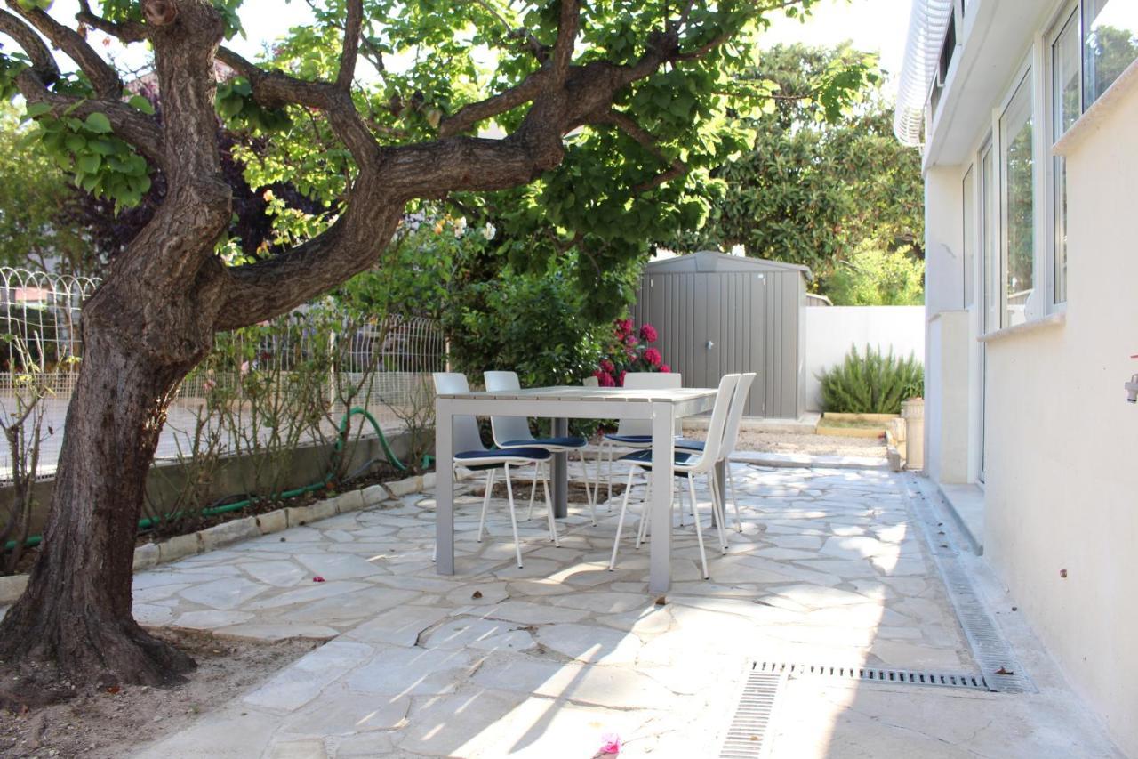 Residence Inaya Six-Fours-les-Plages Exterior photo